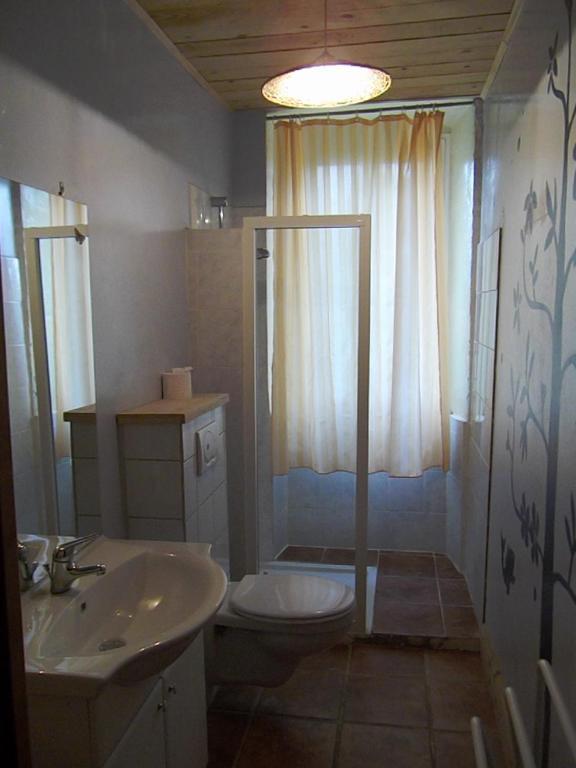 Chambres D'Hote Les Jardins De Prasserat Vallon-Pont-dʼArc Rom bilde