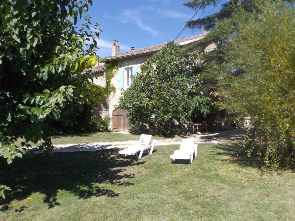 Chambres D'Hote Les Jardins De Prasserat Vallon-Pont-dʼArc Rom bilde